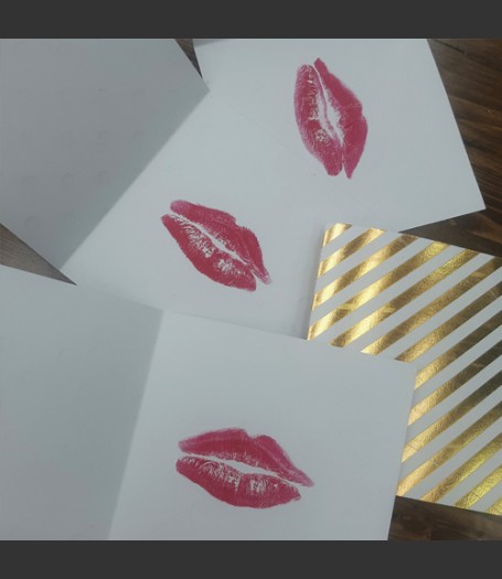 Kiss Card MC Bourbonnais - Cherry Red Lipstick Kiss