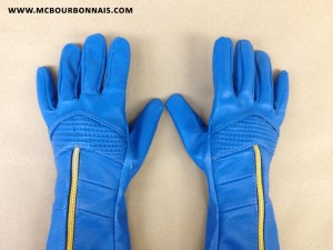 MC_Bourbonnais_Power_Girl_Cosplay_Gloves_Making_Of_19